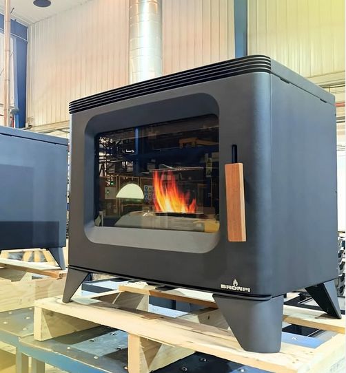 Poêle à bois raccordable BRONPI Orly 6 kW