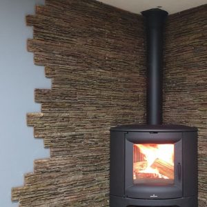 Poêle à bois d'angle en fonte BRONPI Bremen 12 kW