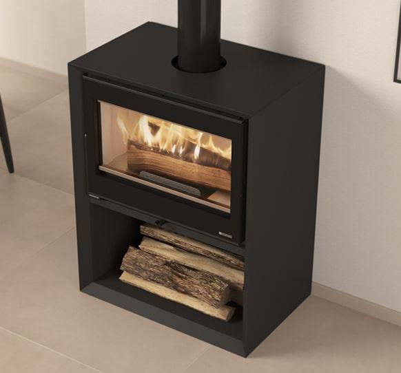 Poêle à bois raccordable La Nordica Dante.16 avec range-bûches 12.4 kW